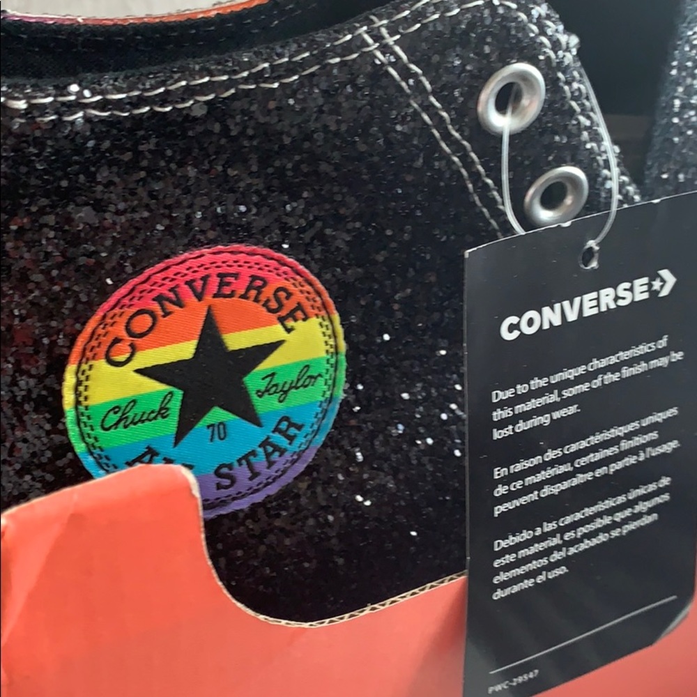 Converse Chuck Taylor HI TOP PRIDE SNEAKER🌈 - Picture 6 of 8